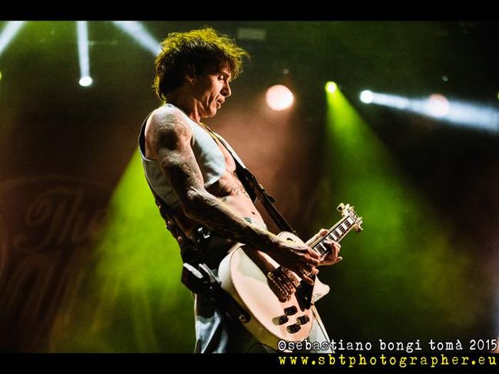 Darkness, &egrave; online il nuovo singolo da &#039;Last of our kind&#039;: &#039;Open fire&#039; - ASCOLTA