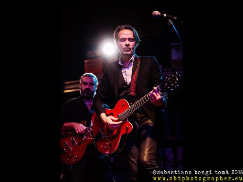 Anche Hugo Race (Bad Seeds) su Desvelos, neo-indie italiana