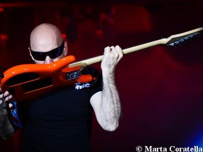Concerti, due date in Italia a luglio per i Chickenfoot di Hagar e Satriani