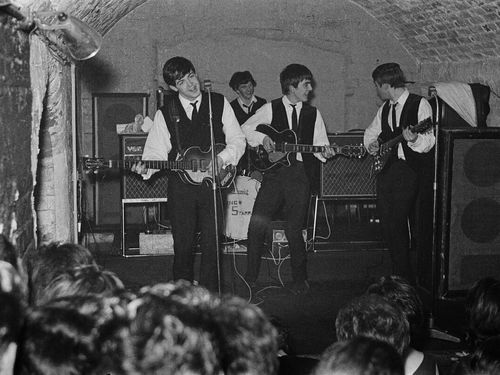 Beatles e EMI fanno pace, transazione amichevole  sulle royalty non pagate