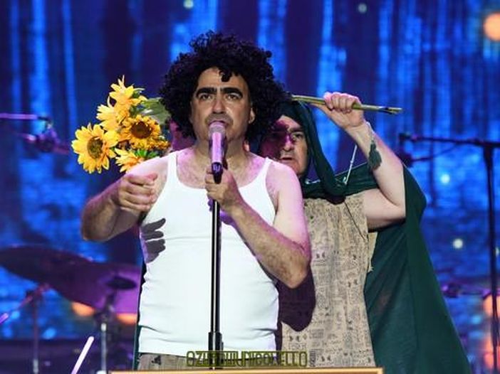 Elio e le Storie Tese tornano in tour a ottobre Elio e le Storie Tese tornano in tour a ottobre