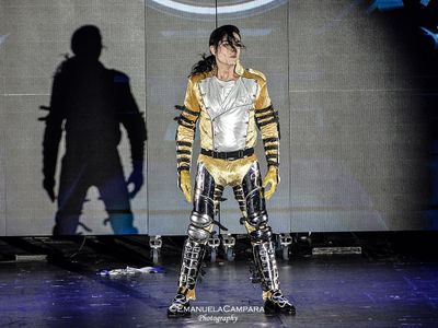 Michael Jackson, oggi su Rockol la recensione di &apos;Michael&apos;