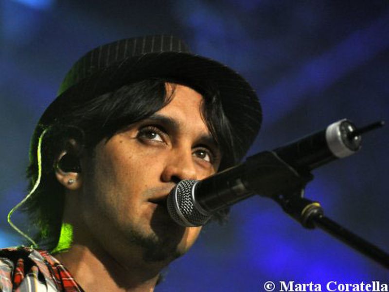 19 Novembre 2010 - Atlantico Live - Roma - Fabrizio Moro in concerto